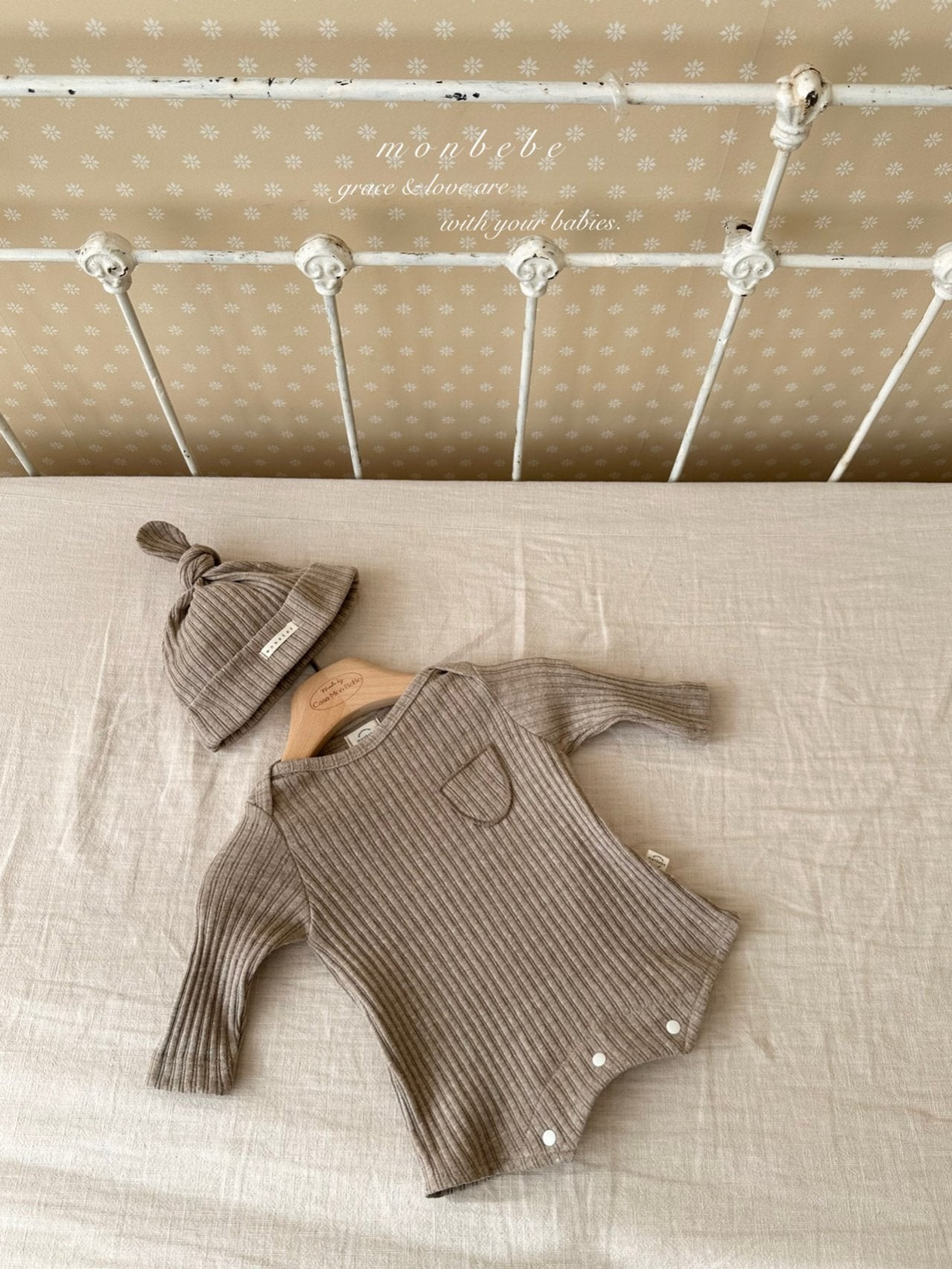 Leo boy suit